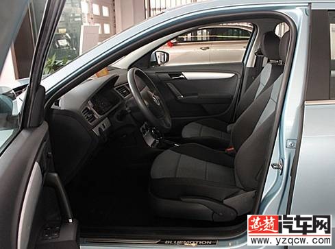 0952453zg326277yj6z4od.jpg