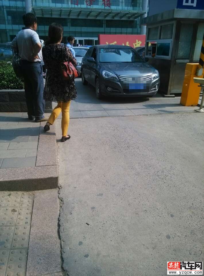 QQ图片20140605095128_副本.jpg