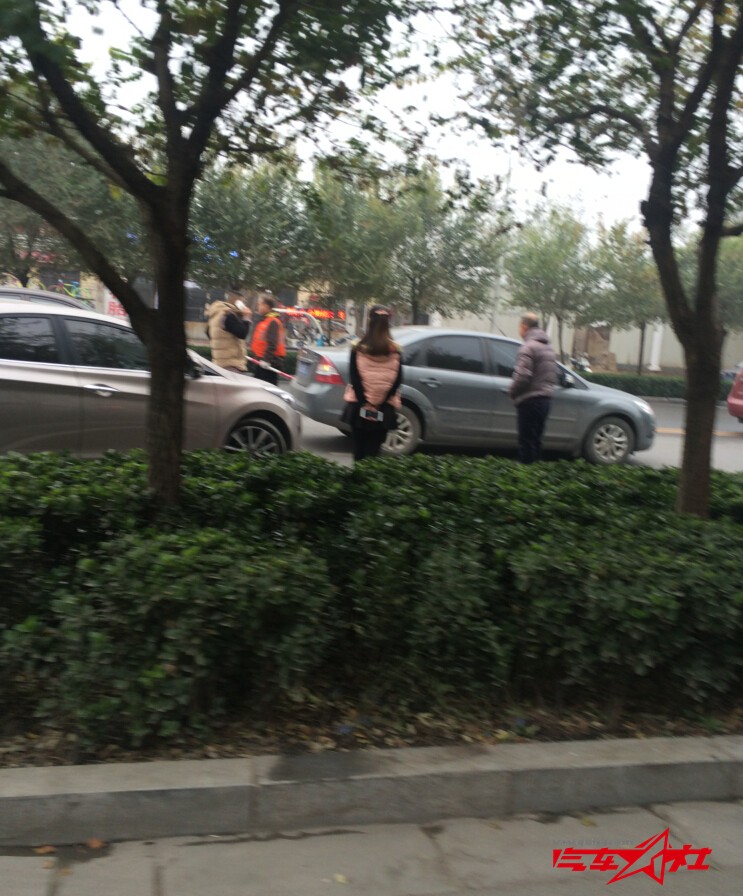 QQ截图20151111164308.jpg