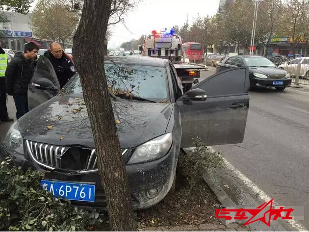 QQ截图20151124093631.jpg