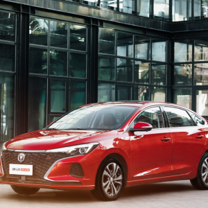 车市整体“入冬” ，长安逸动PLUS却收获16天破万订单