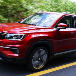 疫后购车怎么选？长安CS35PLUS搭载1.4T蓝鲸动力，仅售8.89万元