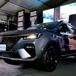 荣威RX5 PLUS正式上市，领潮惊喜价9.88-13.48万元