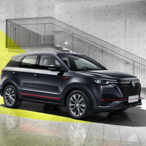 家族化外观设计，搭载蓝鲸1.5T发动机，长安全新CS55PLUS蓝鲸版7月10日正式亮相！ ...