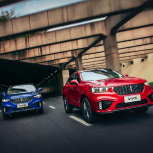 年轻人看过来！买VV5至高省4万，还能彻底解决驾驶痛点！