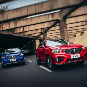 无惧任何路况，VV5以智能科技挑落韩系双杰！