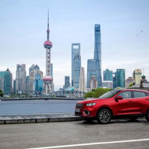 潮越城界，只WEY有趣，2021款VV5擎动魔都！