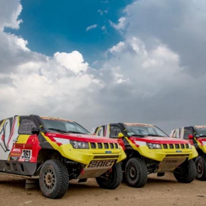 BJ40代表越野国家队出手 达喀尔硬刚最难拉力赛