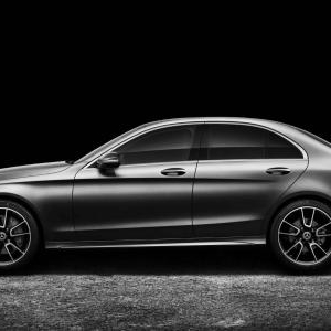 召回的路上从未停歇 有起火隐患超12万辆奔驰C级召回