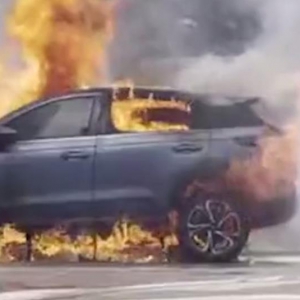 亲兄弟小鹏P5上市当天被大哥G3自燃抢尽风头！