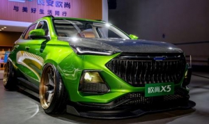 天生好底子，自带“可玩基因”，长安欧尚X5魔改系列·绿魔上车展 ...