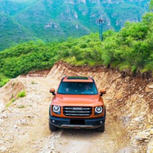 强强对抗 “哈弗大狗潮野对抗赛”激情上演