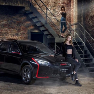 懂女人的精致SUV | 东风风神奕炫GS与吉利帝豪GS比，谁更懂女人？ ...