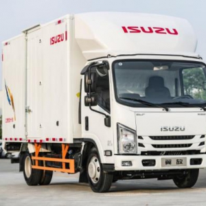 江西五十铃翼放轻卡 VS 庆铃M系列轻卡 硬核实力哪家强