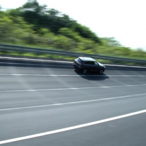 14.12-15万SUV标杆，欧尚X7PLUS以红之名，硬“盒”开售