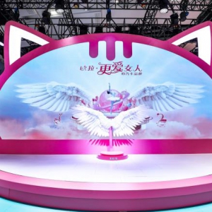 直击广州车展|上演三幕大剧，欧拉芭蕾舞剧闪耀广州车展