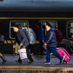 当续航焦虑遇上"最冷春节"，新能源车主慌了吗？