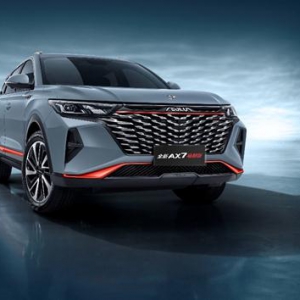 收下这份冬季驾驶指南，尽量享受冬季冰雪世界