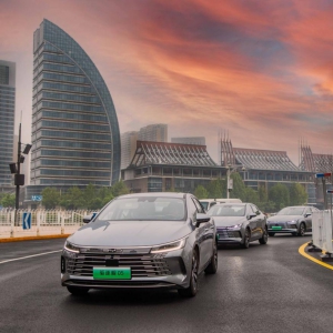 续航超千公里 试驾驱逐舰05：用实力打破合资品牌垄断局面