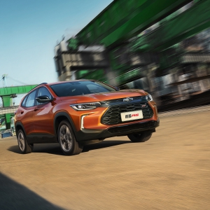 百公里加速7.8秒“头号钢炮”全新创酷RS上市  售价10.99万起