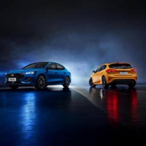 赛道基因加持 点燃驾驭激情 全新福特福克斯现已到店