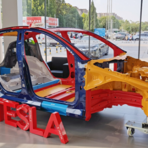 保定特斯拉中心首次举办车间开放日，匠心凸显高水准服务