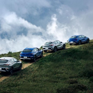 双十佳动力组合，年轻该有的样子深度试驾别克昂扬新轿跑SUV！ ... ...